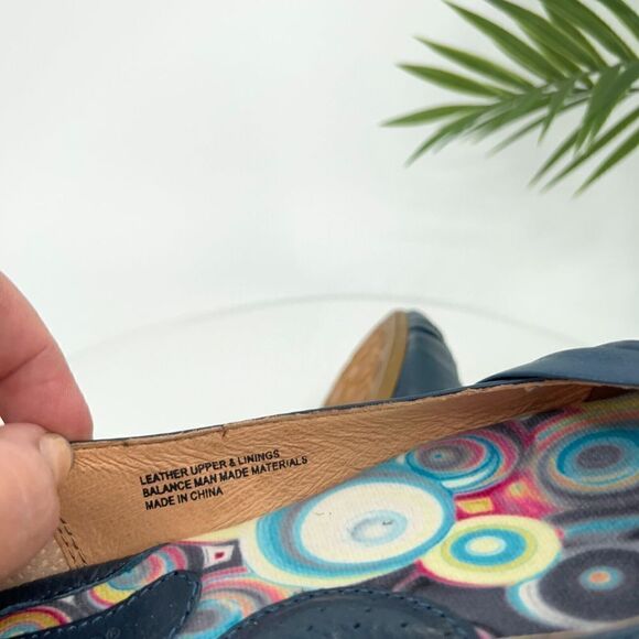 Born Women's Lilly Ballet Flat Size 7 Navy Blue Leather Slip On Knot Bow Shoes - Picture 12 of 13